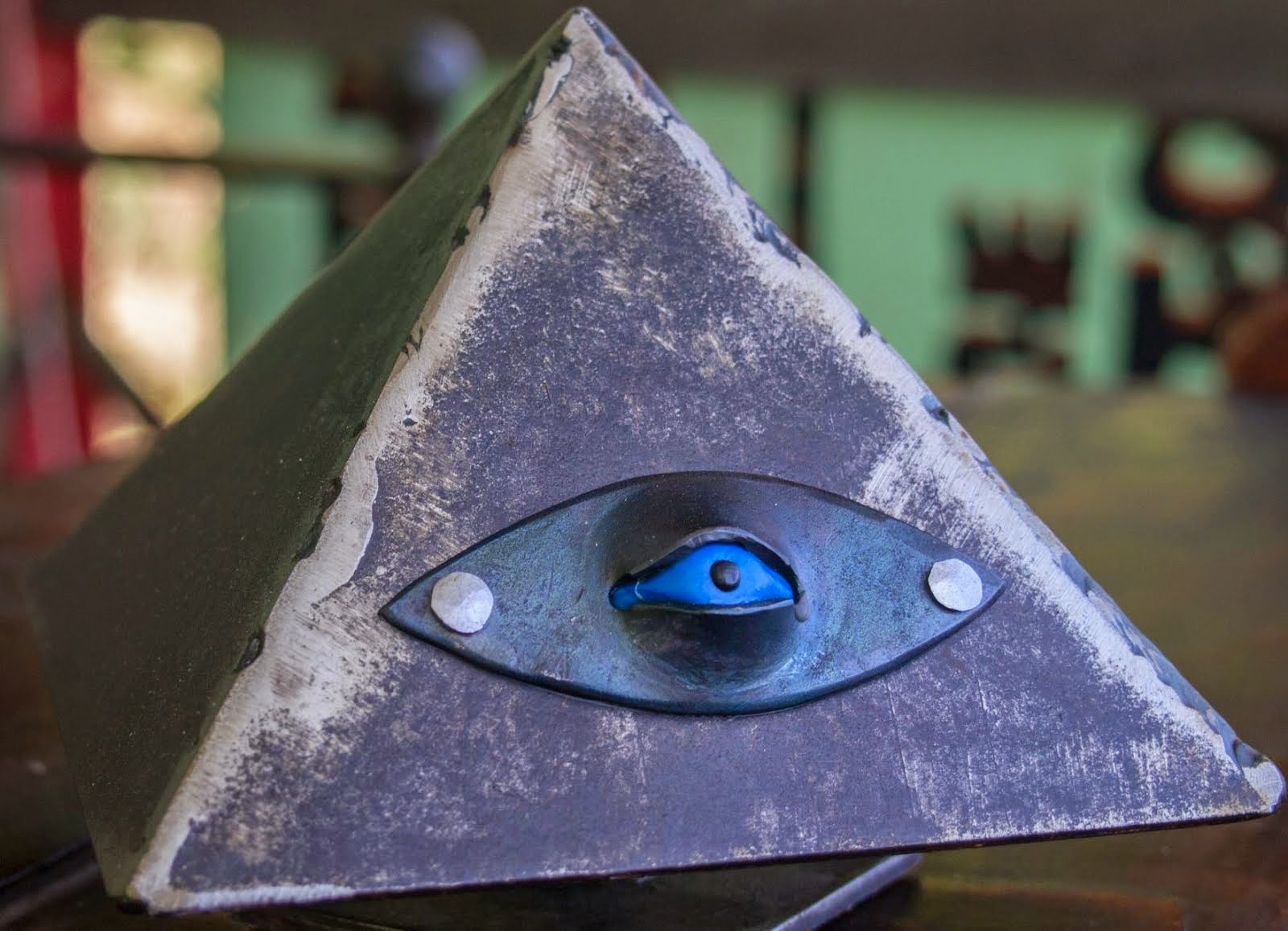 Κοσμήματα και Κεραμικά πατήστε στην Πυραμίδα!       Jewllery and Ceramics press on the Pyramid
