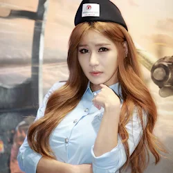 Park Si Hyun &ndash; ADEX 2013 Foto 17