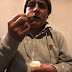 Hoja de coca, humo blanco del cigarro