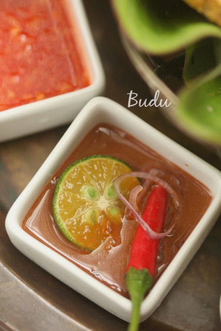 Resepi Nasi Kerabu Kelantan yang sangat sedap! - masam manis