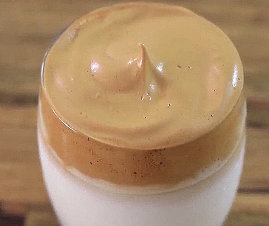 How to make Dalgona Coffee (2020) Step by Step Dalgona Coffee Recipe