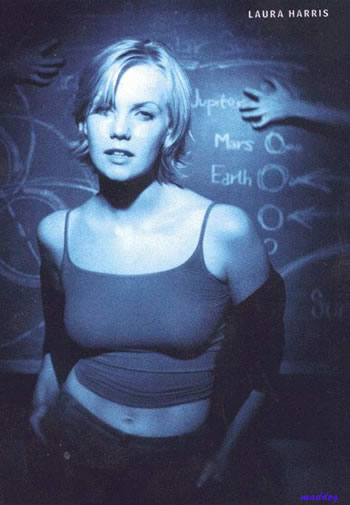 Laura Harris - FONDOS WALL