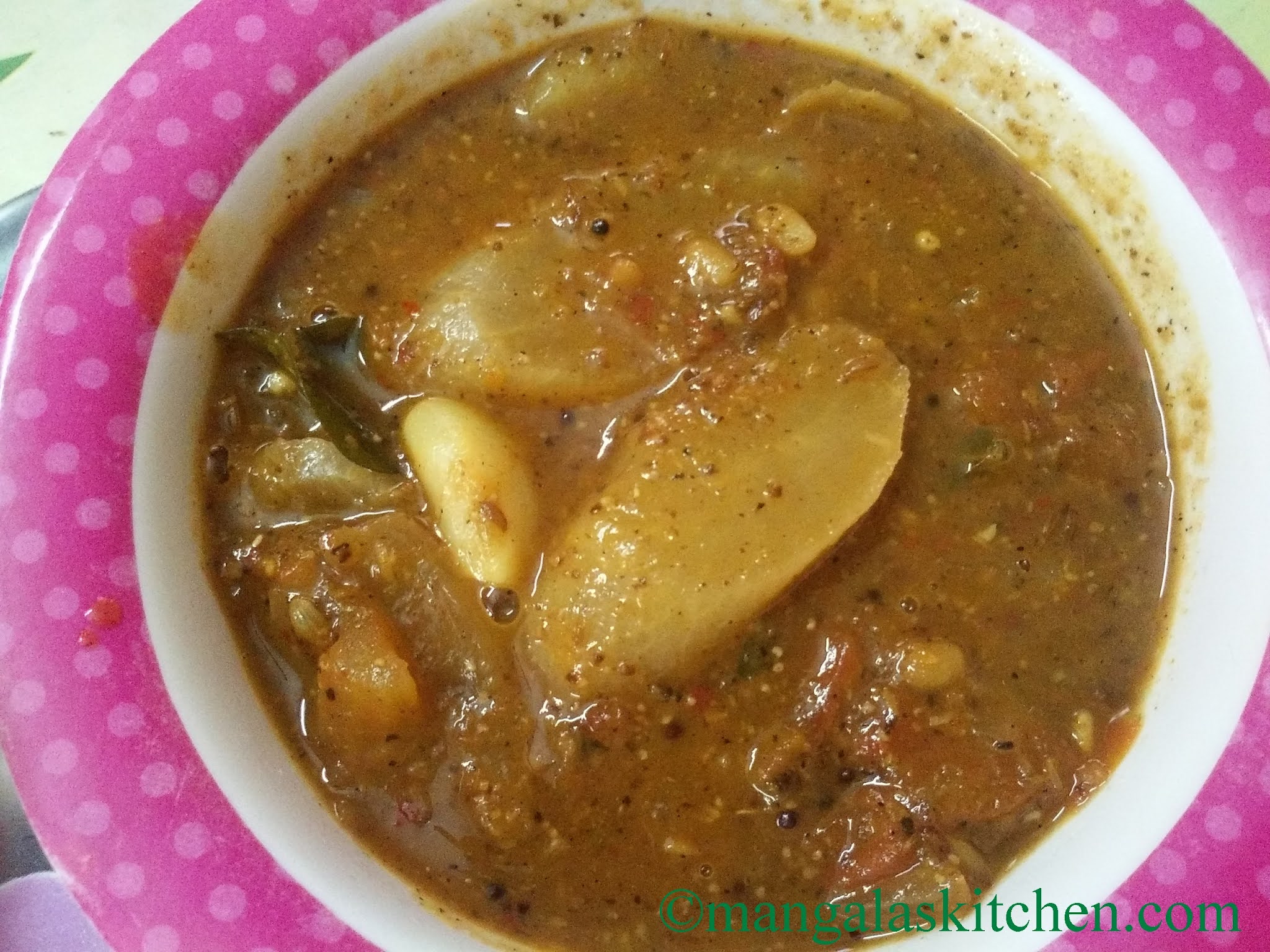 Mullangi Kara kuzhambu Radish Kulambu Traditional Kaara Kuzhambu