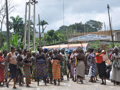 WOMEN PROTEST NAKED IN IBADAN