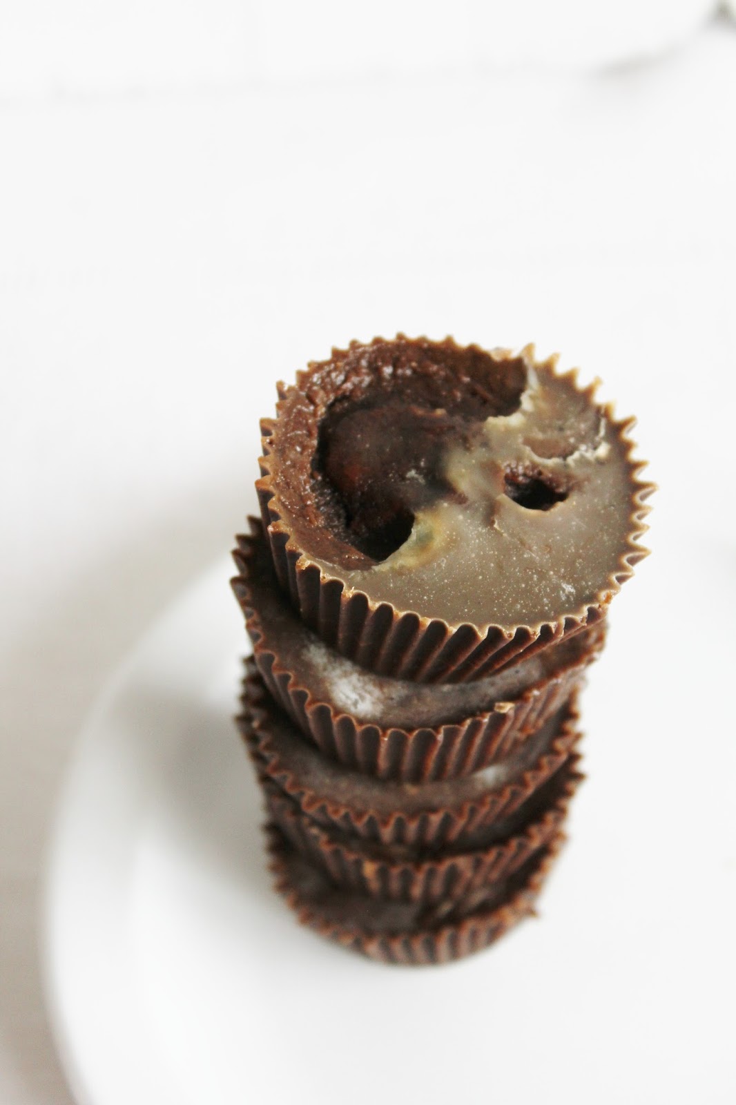 This Rawsome Vegan Life GIVE ME CHOCOLATE ALMOND BUTTER CUPS