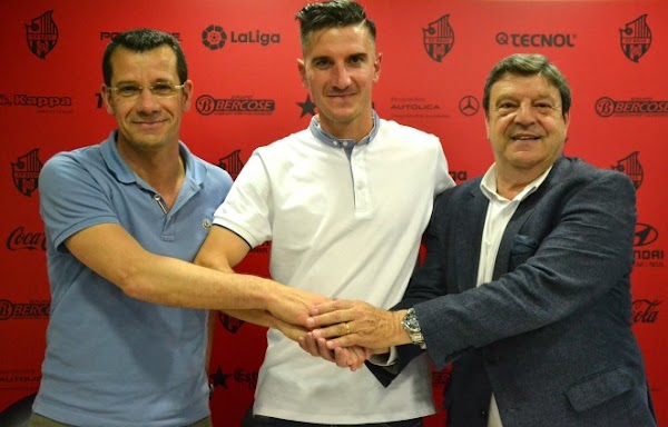 Oficial: Reus Deportiu, renueva un año Tito Ortiz