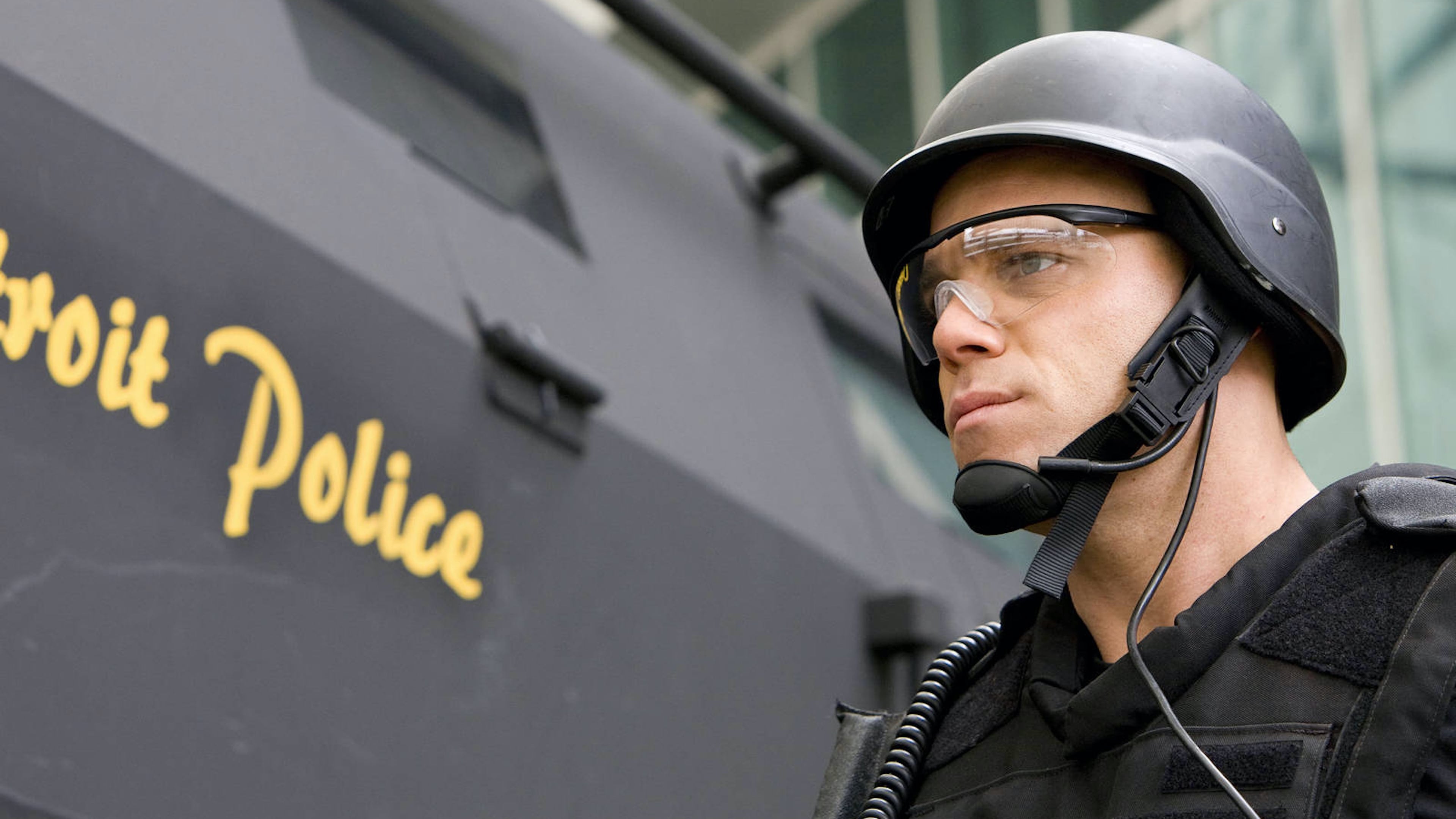 : спецназ города ангелов (2003). S. A. A. : огненная буря фильм 2011.