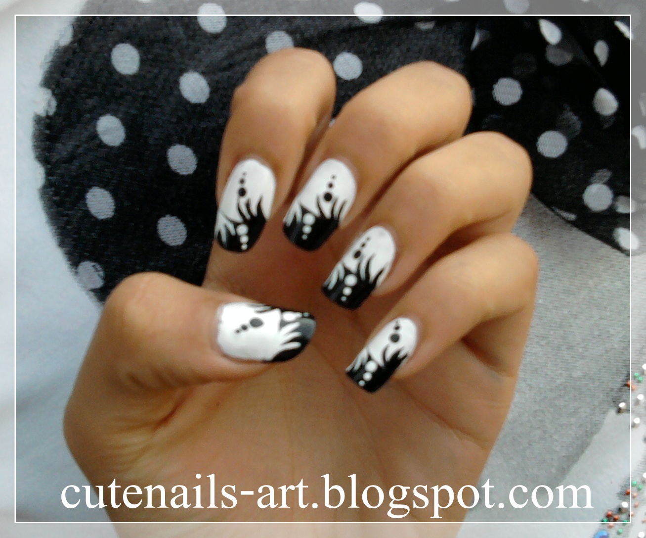 cutenailsart Abstract /black and white nail art