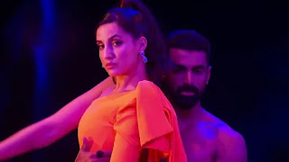 Nora Fatehi nora-fatehi-dance-on-saki-saki-with-dancer-tushar-kalia-video-viral