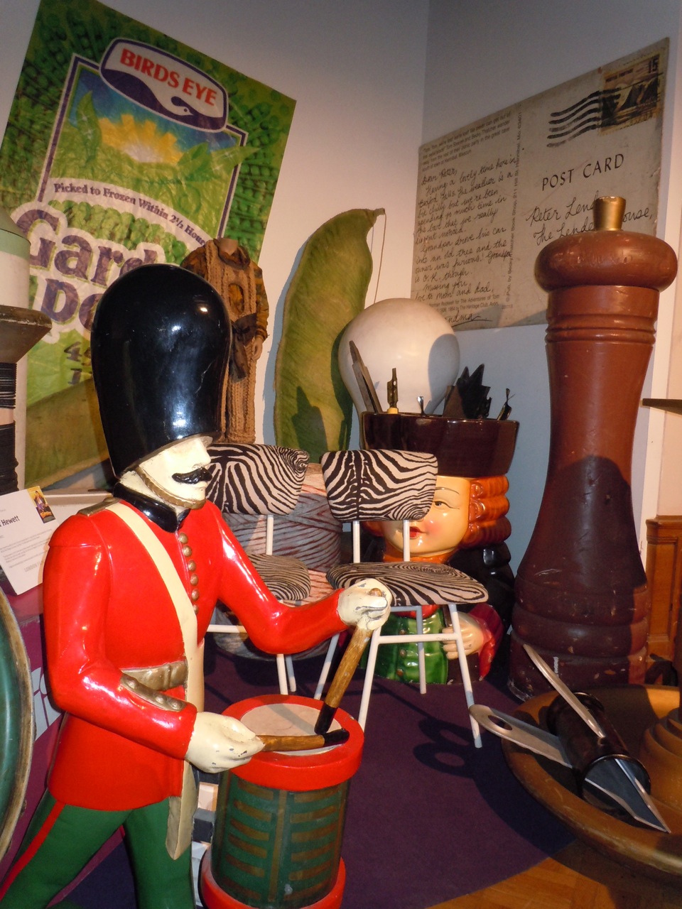 Hollywood Movie Costumes and Props Oversized movie props from The