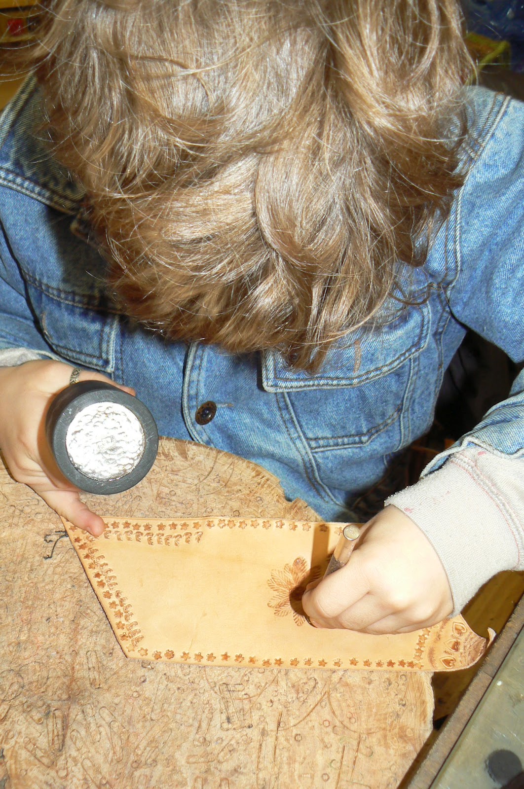 Orca observar, recordar, crecer y aprender Trabajando el cuero