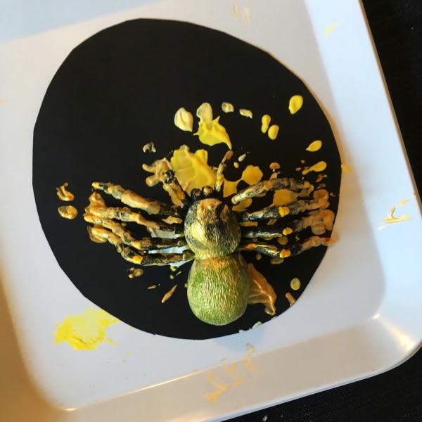 scrumdillydo! paint with spiders!