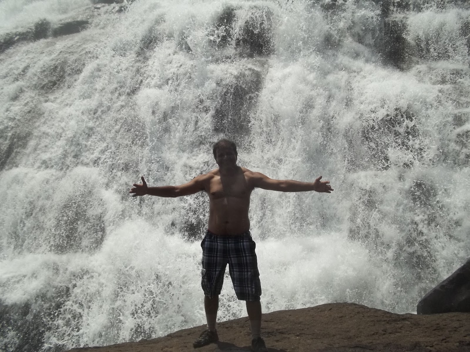 Wanderlust Umbrella Falls Bhandardara