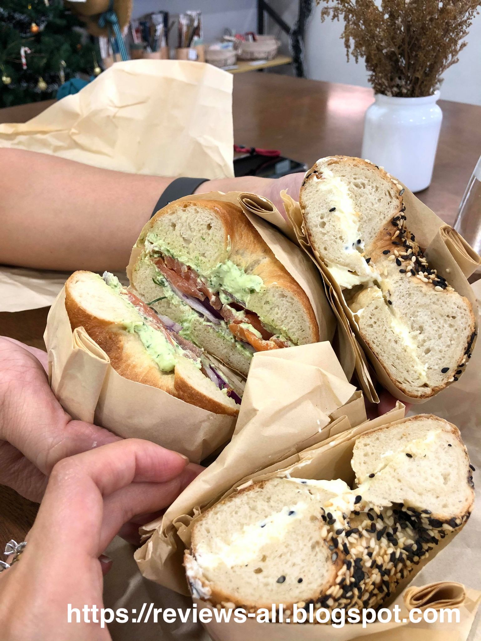 We'll Tell You A&W Couple's Blog ONALU Bagel Haús