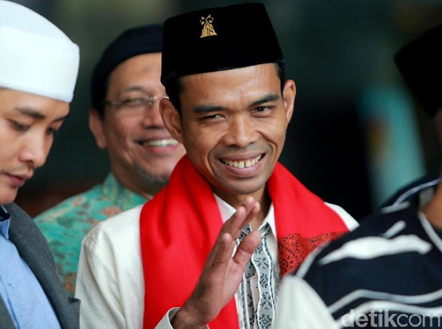 Tak Terima Dicerai UAS, Mellya Minta Keadilan ke MA Tak Terima Dicerai UAS, Mellya Minta Keadilan ke MA
