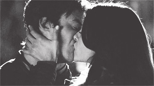 поцелую на прощание и дай обещание