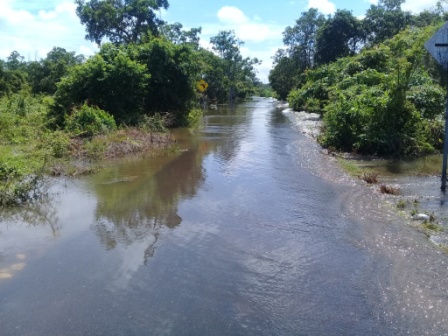 Kerusakan jalan akibat banjir KUMPUL ENGINEER