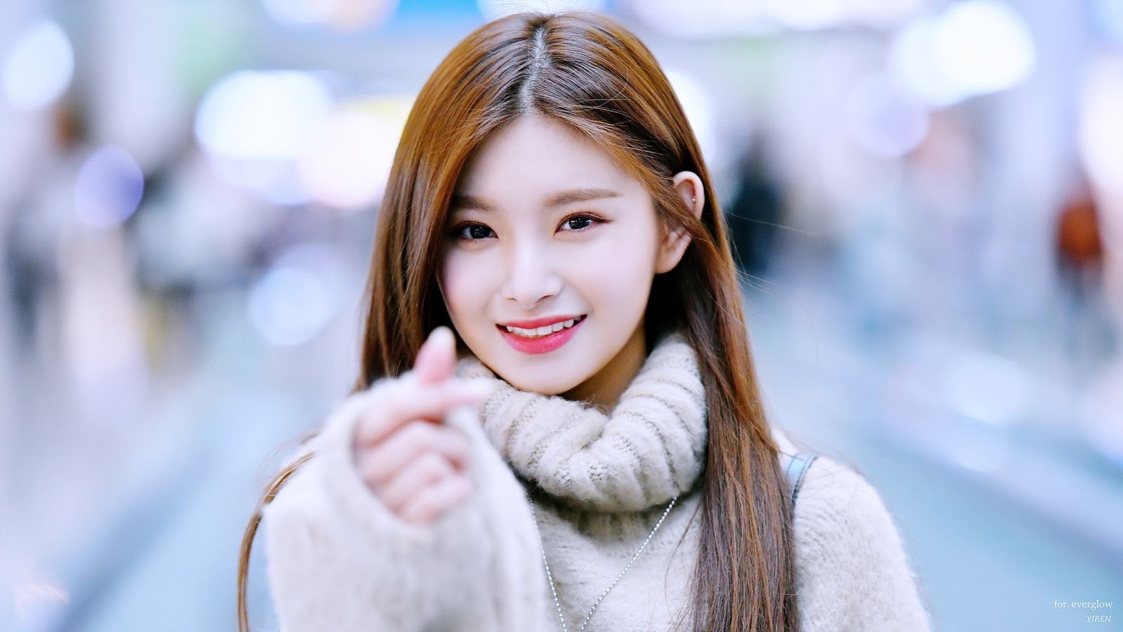 Gallery - Korean idol K-pop - Yiren EVERGLOW - P8