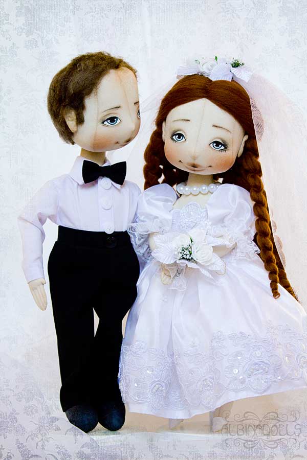 Кукла жених. Куклы-щекастики жених и невеста. Текстильная кукла жених и невеста. Свадебные куклы жених и невеста. Интерьерные куклы на свадьбу.