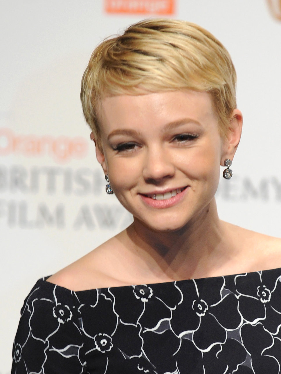 Carey Mulligan New pixie Hairstyles.