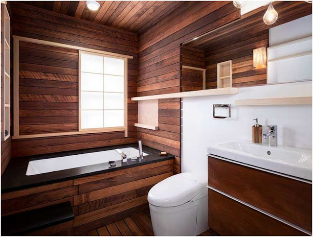 Bild-japanisches-badezimmer-einrichten-Traditionelle-hölzerne-Sauna-und-Spa-eingebaut-mit-Holz-japanische-Badewanne