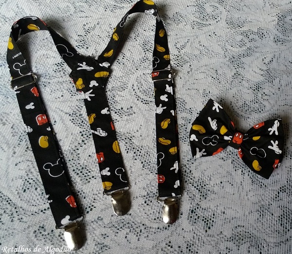 Kit infantil de gravata borboleta e suspensório na linda estampa Mickey Kit infantil de gravata borboleta e suspensório na linda estampa Mickey