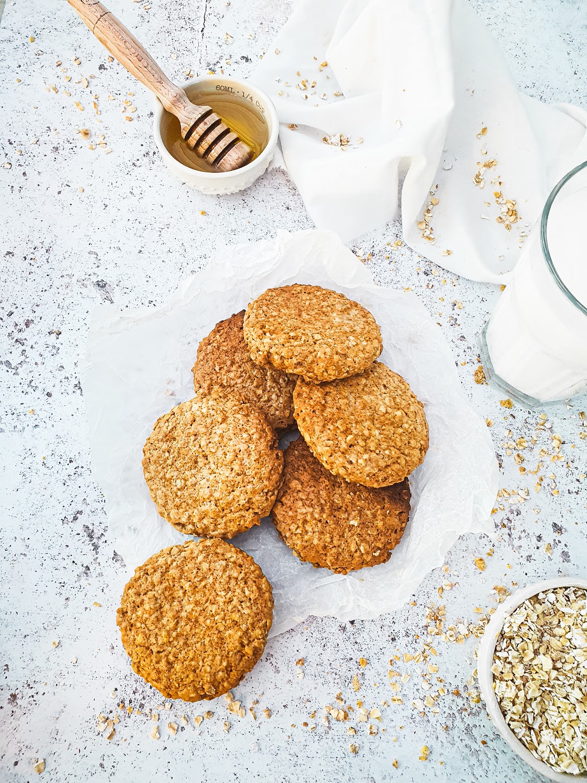 Honey & Oat biscuits