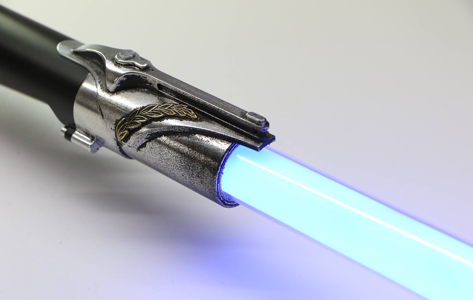 ROLIGHTSABERS Senya Tirall's Lightsaber