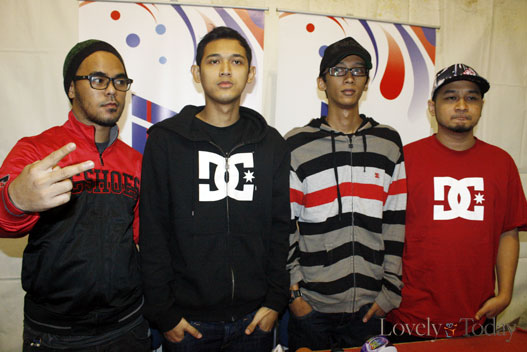rezpector by dhe dhe bondan prakoso and fade 2 black rezpector by dhe dhe bondan prakoso and fade 2 black