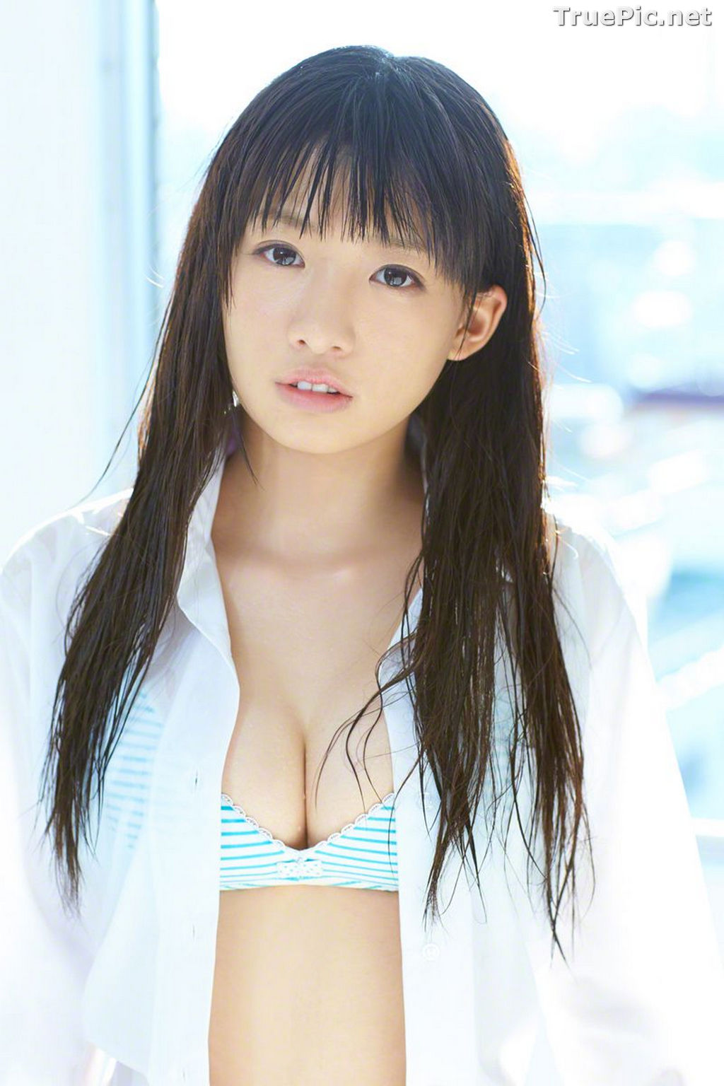 Image Wanibooks No.133 - Japanese Model and Singer - Hikari Shiina - TruePic.net - Picture-99