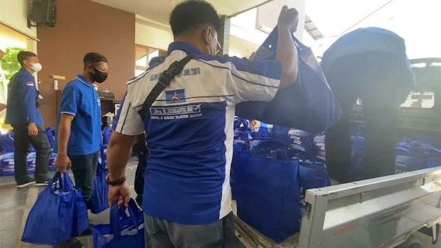 Peduli Covid-19, Anggota DPRD Jatim H. Subianto Berikan Bantuan Paket Sembako 