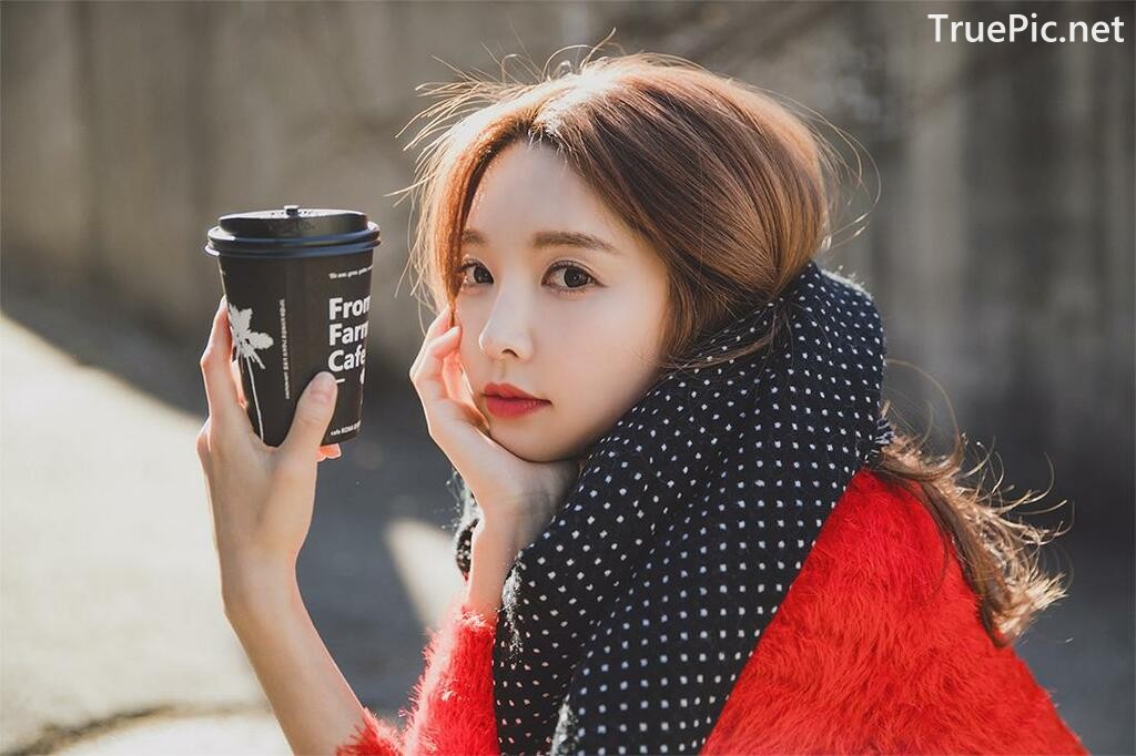 Image-Korean-Fashion-Model-Park-Soo-Yeon-Beautiful-Winter-Dress-Collection-TruePic.net- Picture-13