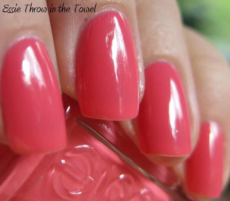 catdoccannon: Essie Throw in the Towel