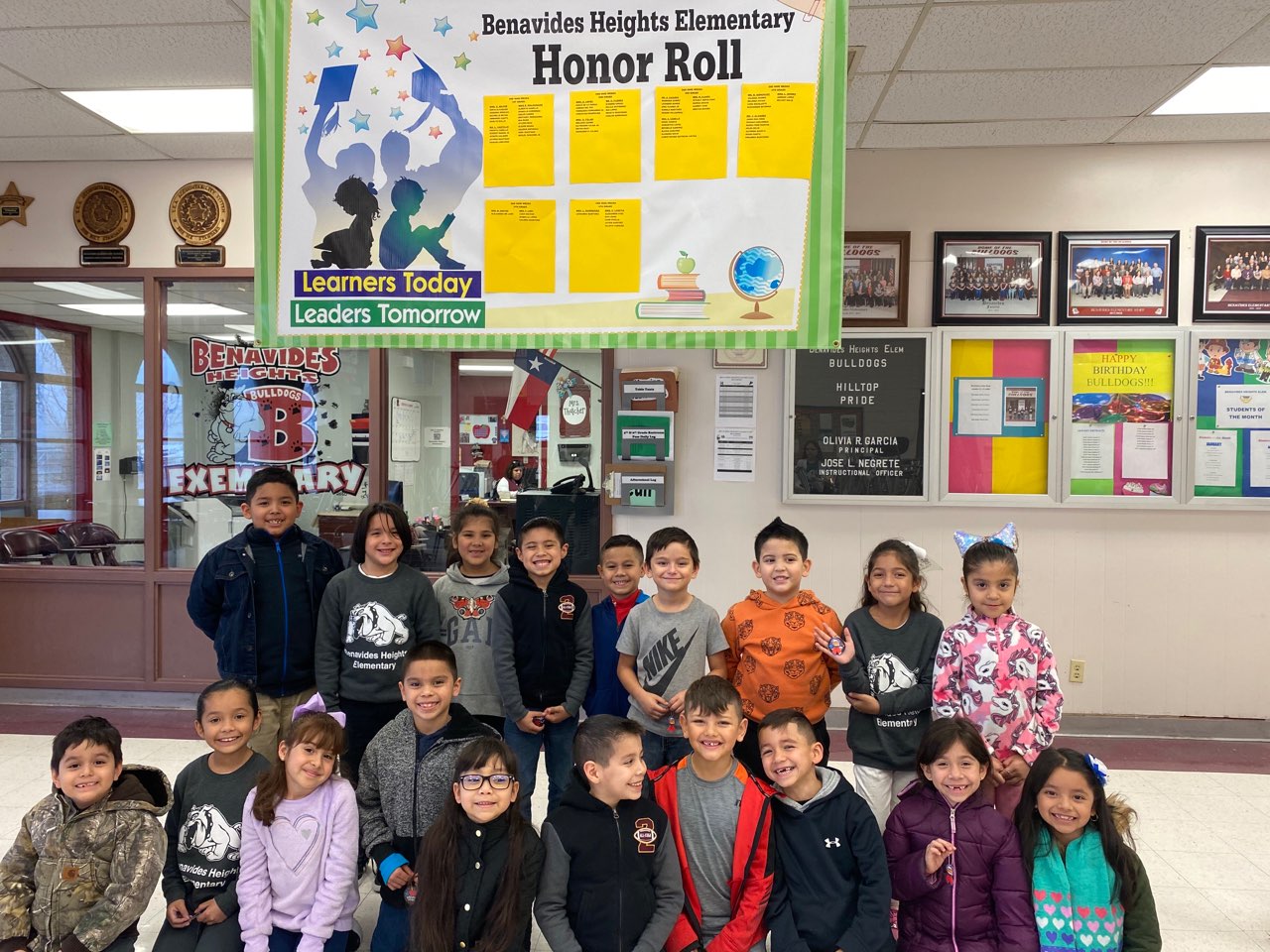 Eagle Pass ISD iVision 2nd 9wks Honor Roll/Perfect Attendance