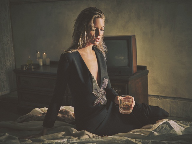 So it goes Fall/Winter 2015, Martha Hunt by Guy Aroch Gucci 2015 AW Black Bird-Embroidery Silk Gown Editorials
