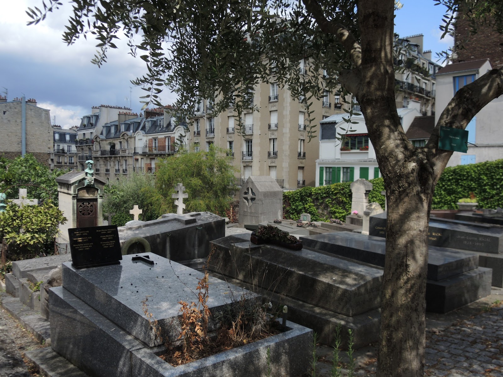 Moois van ' M(i)e' Parijs Cimetiére Saint Vincent in Montmartre