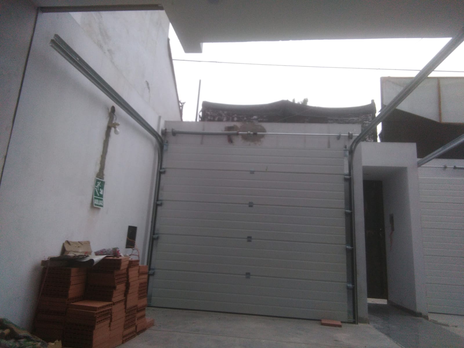 PUERTAS DE GARAJE LIMA PERÚ: PREGUNTAS FRECUENTES DE LAS PUERTAS