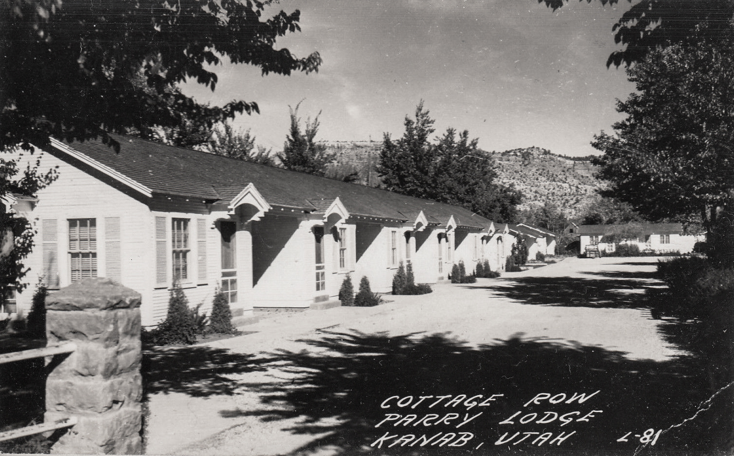 HISTORY OF THE PARRY LODGE, KANAB, UTAH Parry Lodge History In Photographs