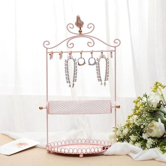 How to Display Bracelets for Sale Nile Corp. Blog