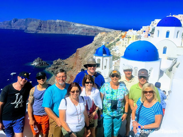 Santorini sightseeing tours