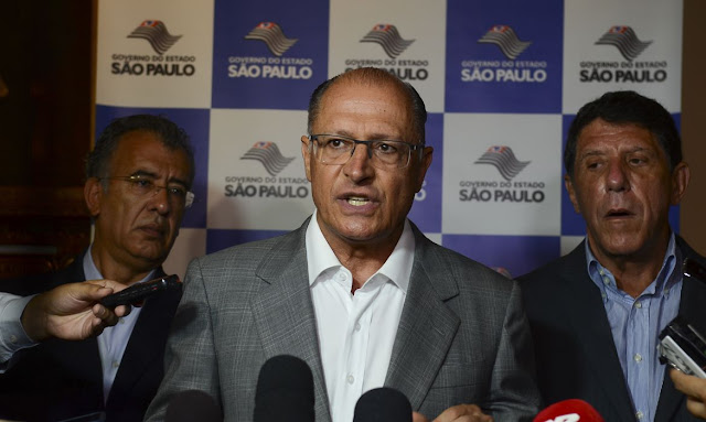 Alckmin é denunciado sob acusação de corrupção, lavagem de dinheiro e caixa dois eleitoral