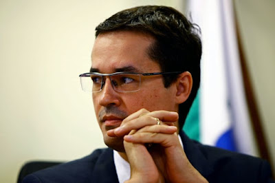 Em áudio vazado, Dallagnol comemora proibição de entrevista de Lula Em áudio vazado, Dallagnol comemora proibição de entrevista de Lula