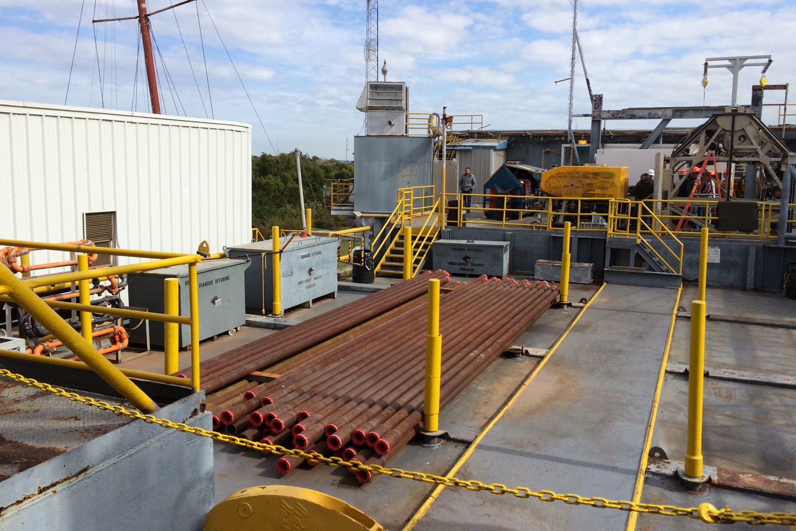 Dirty South: Mr. Charlie - Oil Rig