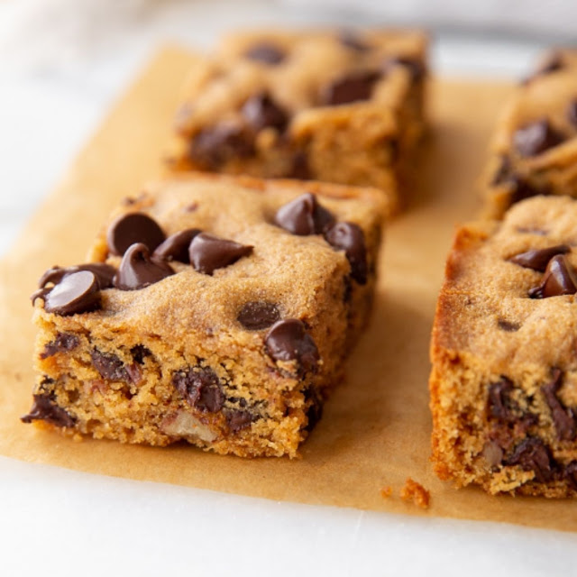 Grain Free Chocolate Chip Cassava Cookie Bars Grain Free Chocolate Chip Cassava Cookie Bars