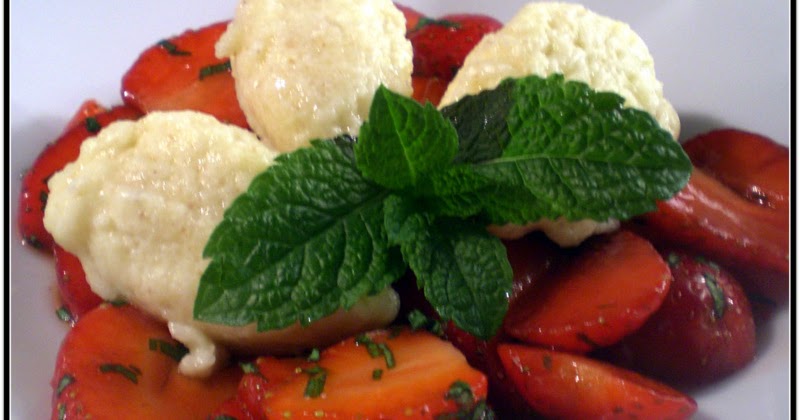 Kk = Kegala kocht: Erdbeersalat mit Quarknockerl