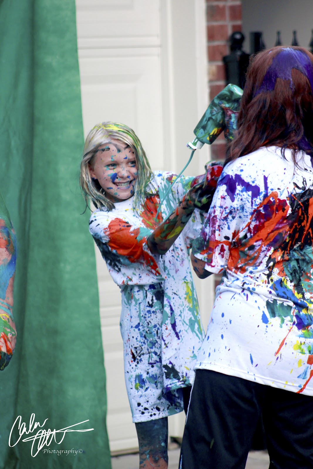 Andrew Anthon Photography Family Paint Fight