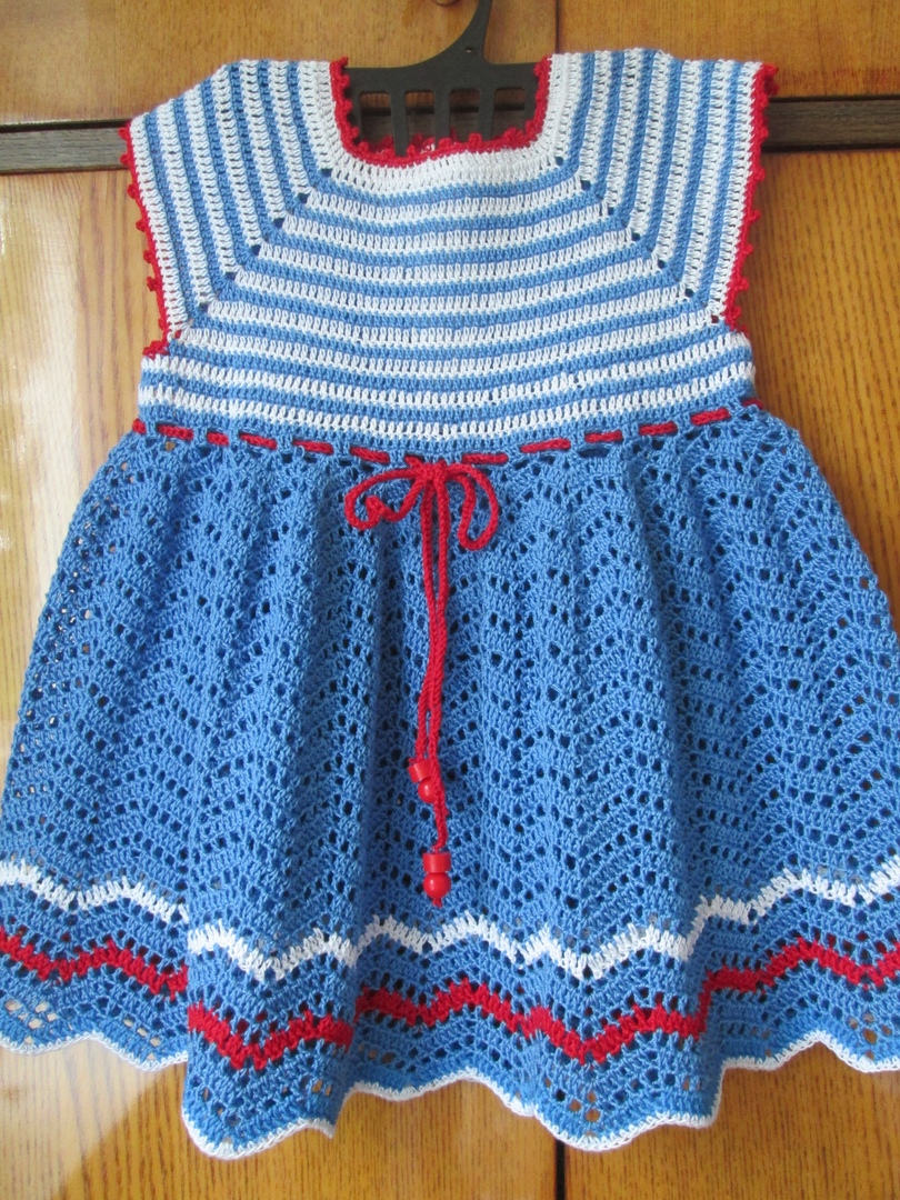 Free cute dress for baby girl pattern.