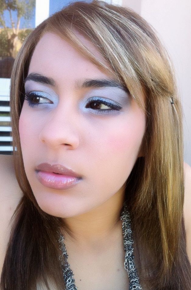 VaneNickyBeauty: Maquillaje para Noche buena