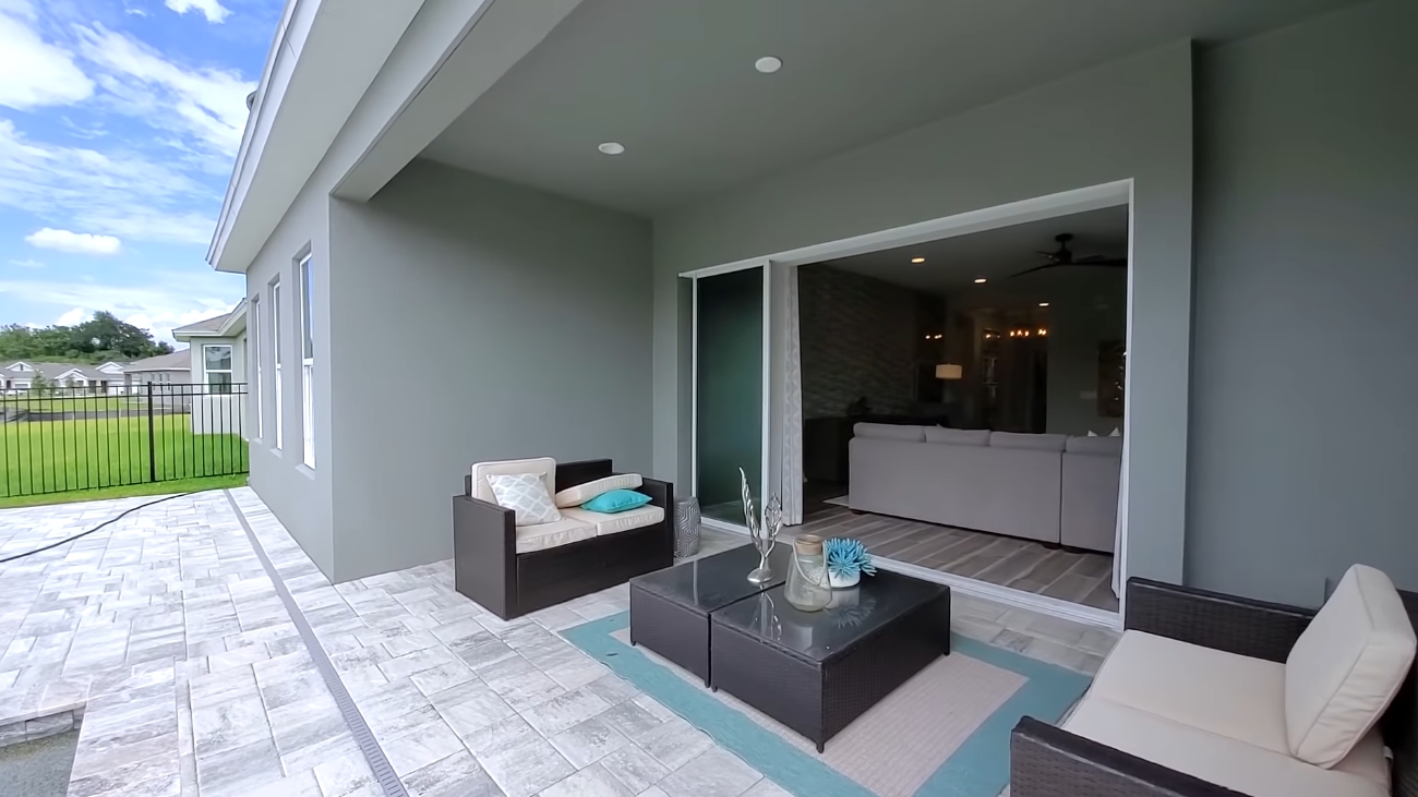 29 Photos vs. Winter Garden Model Tour | Tidewater Model w Bonus Room | Orlando Home Finders vs. Interior Design Tour