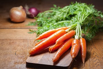 4 benefícios INESPERADOS para a saúde ao obter os nutrientes das cenouras